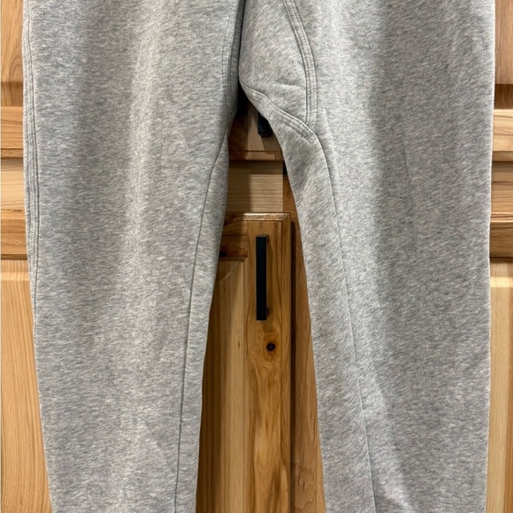 Nike Women’s Heather Gray Joggers Active Sporty Athleisure Loungewear Comfy - Picture 4 of 14